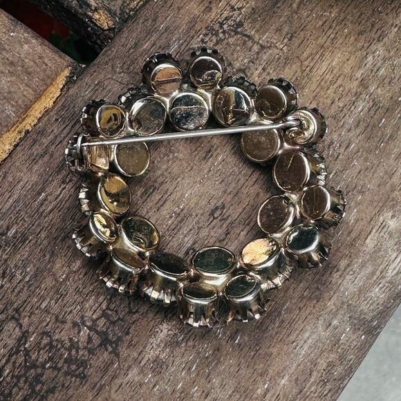 Vintage 1950-1960 Aurora Borealis Austrian Crystal Rhinestone Brooch - Picture 8 of 9